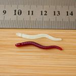 20/50PCS Fishing Lures Lifelike Fishy Smell Red Soft Lures Simulation Earthworm Luminous Worms Artificial Fishing Lure
