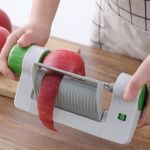 New Plastic Apple Pear Slicer Multifunctional Kitchen Fruit Vegetable Reel Knife Potato Cutter Cooking Accessories Home Gadgets