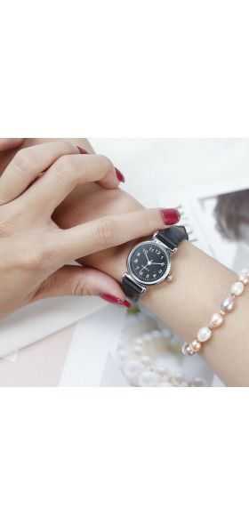 Classic Women's Watches Casual Quartz Leather Strap Band Watch Round Analog Clock Wrist Watches