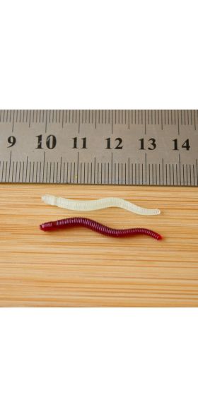 20/50PCS Fishing Lures Lifelike Fishy Smell Red Soft Lures Simulation Earthworm Luminous Worms Artificial Fishing Lure