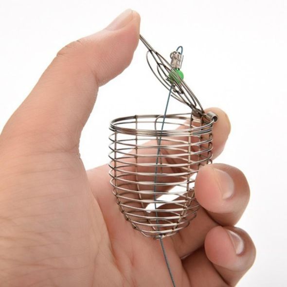 1 Pcs 4.5*5.7cm/4*4.6cm/3.4*3.6cm Fish Small Stainless Steel Bait Cage Basket Feeder HolderFishing Lure Cage Fishing Accessories